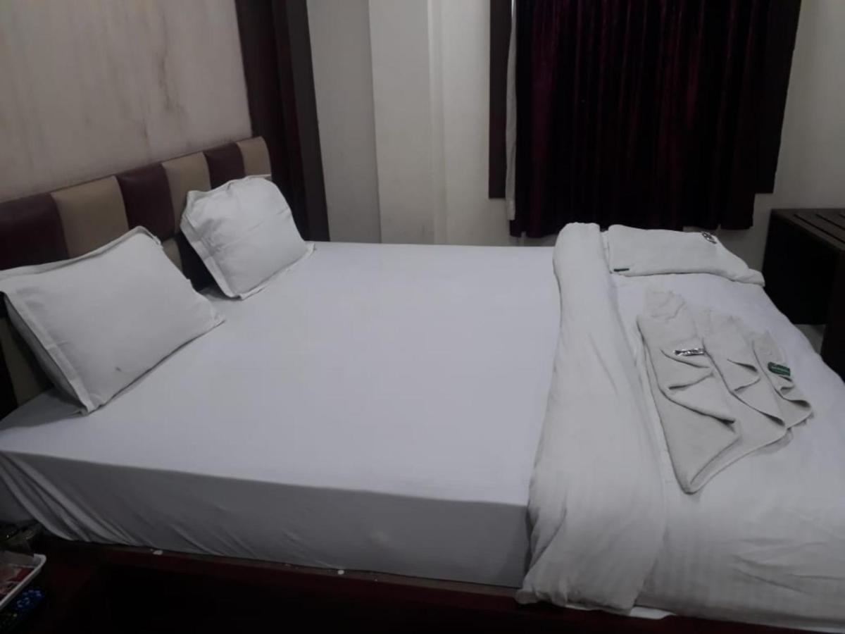 Goroomgo Gouri Palace Hotel Puri